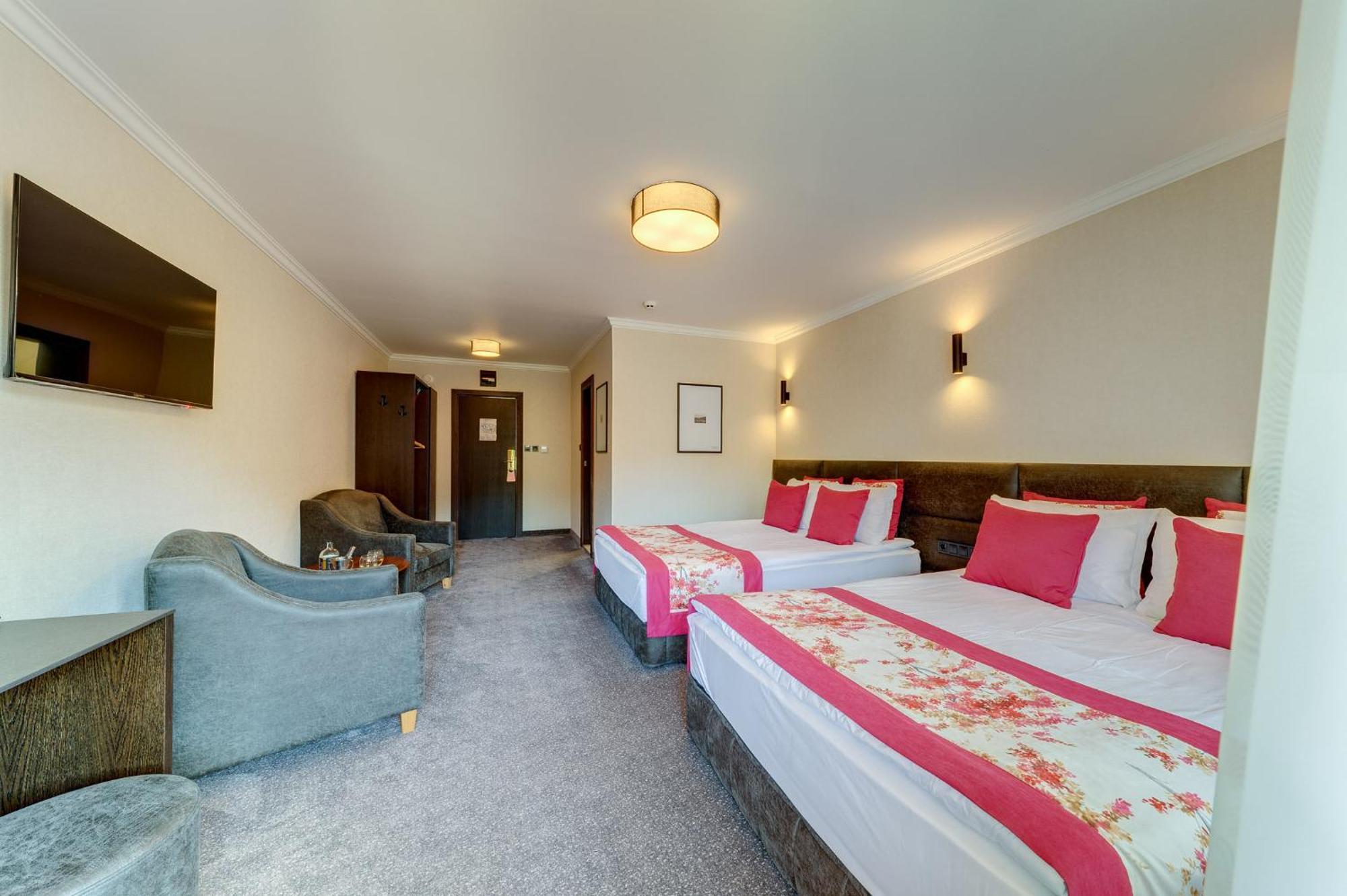 Spa Hotel Kiparis سموليان المظهر الخارجي الصورة