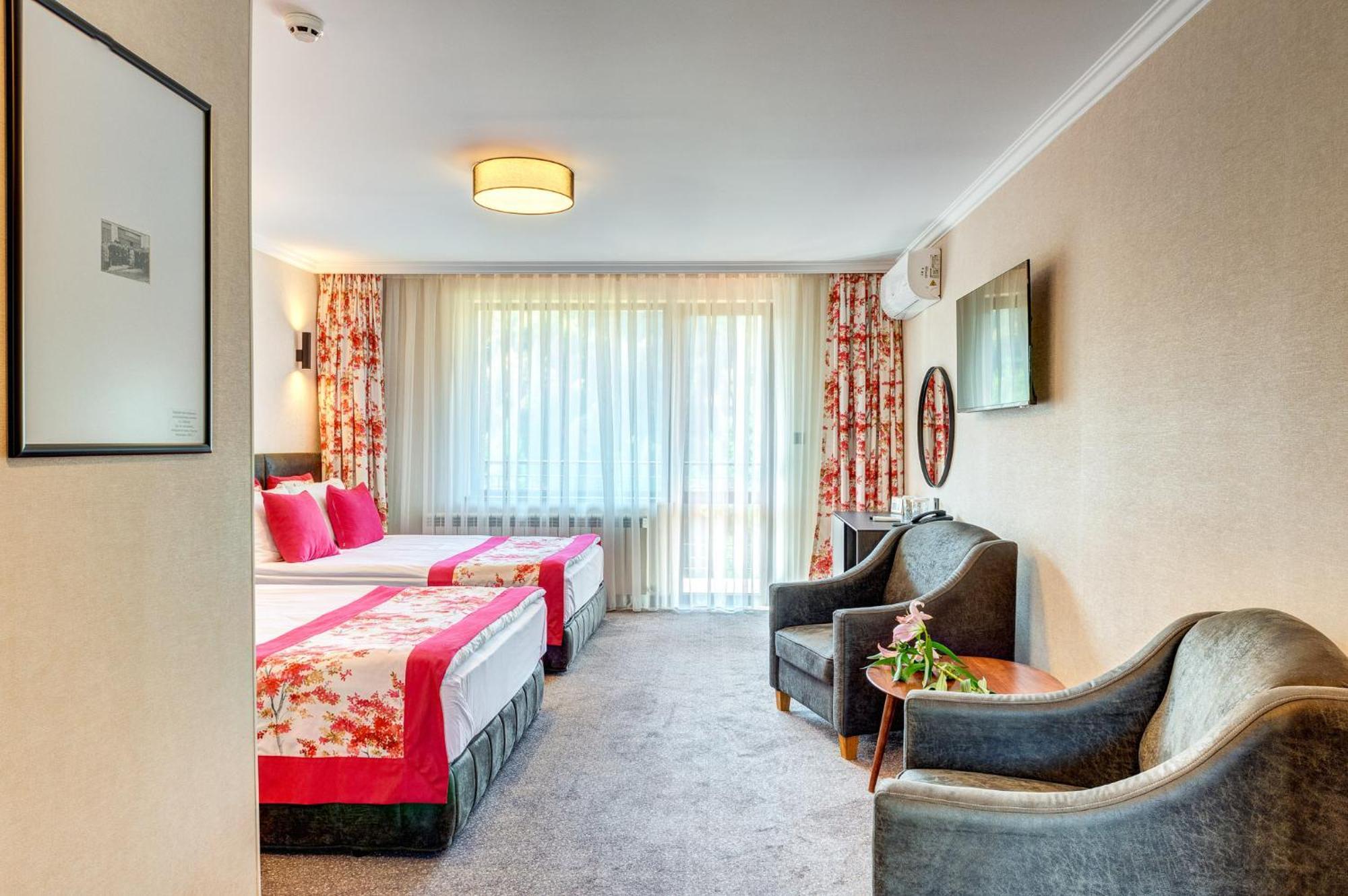 Spa Hotel Kiparis سموليان المظهر الخارجي الصورة