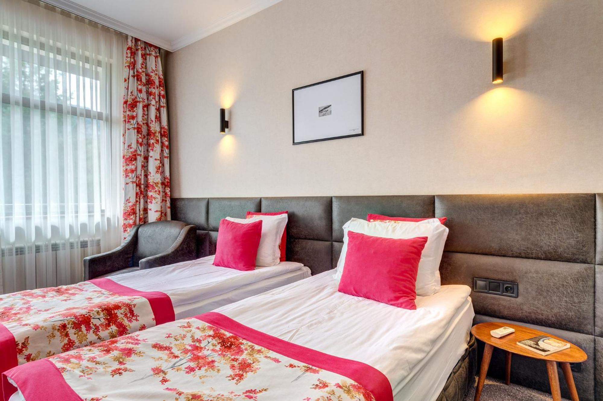 Spa Hotel Kiparis سموليان المظهر الخارجي الصورة