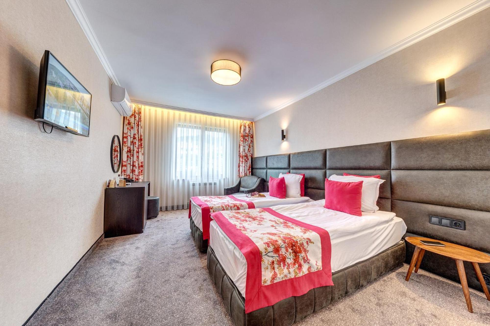 Spa Hotel Kiparis سموليان المظهر الخارجي الصورة